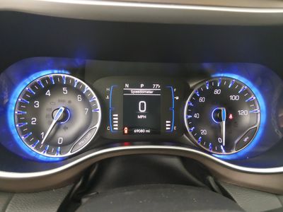 2023 Chrysler Voyager - Photo 14