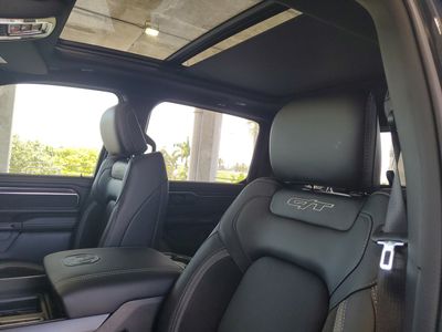 2026 Ram 1500 — photo 17 view