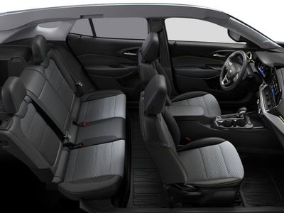 2026 Chevrolet Trax LT - Photo 38