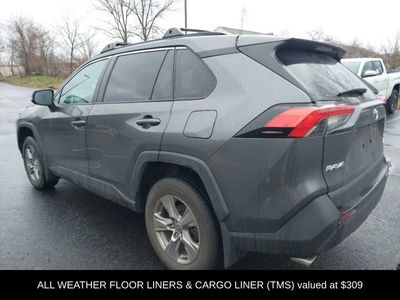 2024 Toyota RAV4 XLE - Photo 6