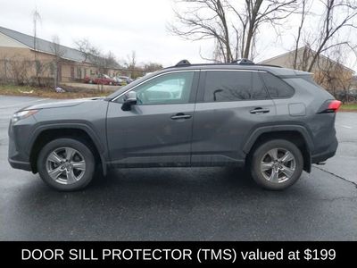 2024 Toyota RAV4 XLE - Photo 7
