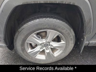 2024 Toyota RAV4 XLE - Photo 10