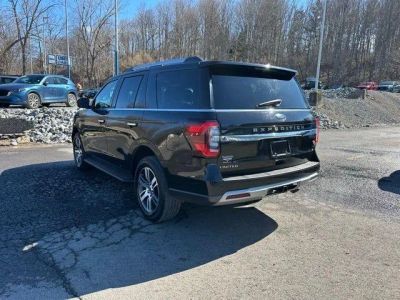 2024 Ford Expedition — rear three-quarter view