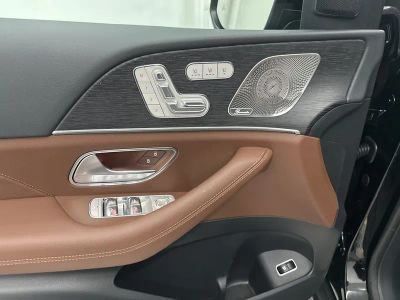 2026 Mercedes-Benz GLE - Photo 11