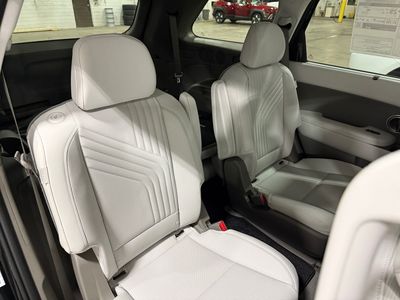 2026 Hyundai Palisade Hybrid — photo 14 view