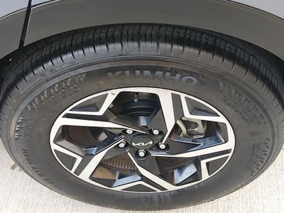 2025 Kia Sportage — photo 10 view