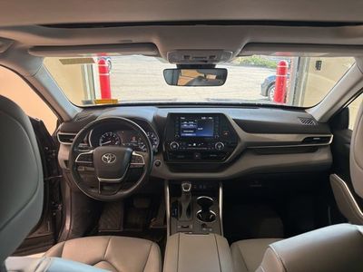 2022 Toyota Highlander XLE - Photo 17