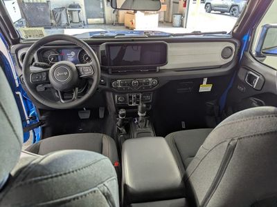 2026 Jeep Wrangler — photo 13 view