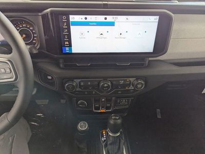 2026 Jeep Wrangler — photo 20 view