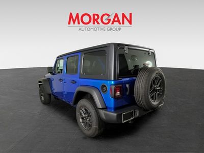 2026 Jeep Wrangler — photo 7 view