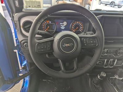 2026 Jeep Wrangler — photo 18 view