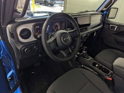 2026 Jeep Wrangler — photo 10 view