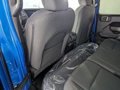 2026 Jeep Wrangler — photo 14 view
