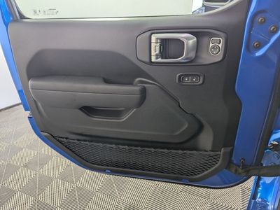 2026 Jeep Wrangler — photo 26 view