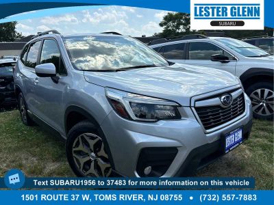 2021 Subaru Forester Premium in Ice Silver Metallic — front three-quarter view