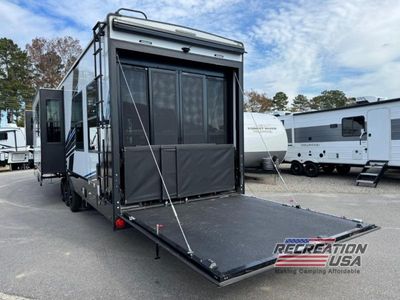 2025 Keystone Fuzion - Photo 6