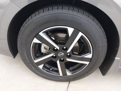 2024 Nissan Sentra — photo 10 view