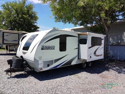 2017 Lance Lance Travel Trailers - Photo 29