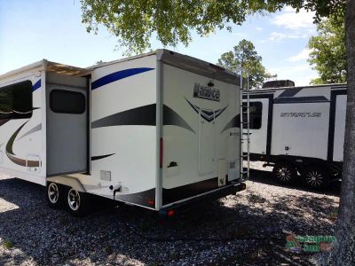 2017 Lance Lance Travel Trailers - Photo 5