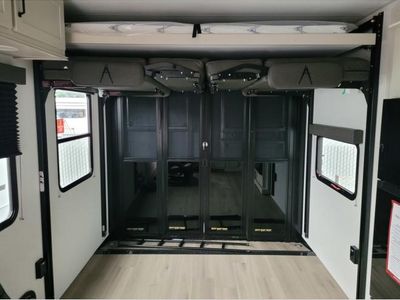 2026 Grand Design Momentum G-Class - Photo 7