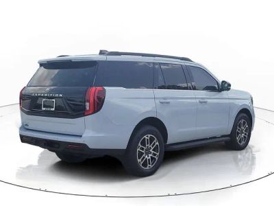 2026 Ford Expedition — detail view