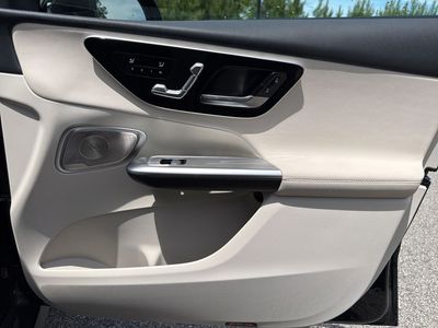 2026 Mercedes-Benz GLC — photo 35 view