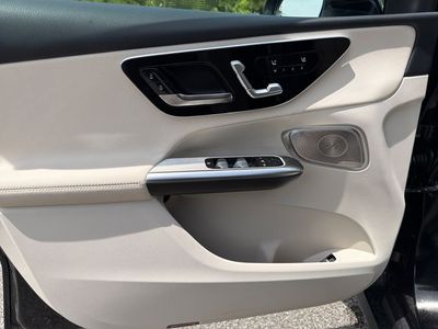 2026 Mercedes-Benz GLC — photo 27 view