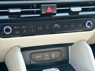 2026 Kia Sportage — photo 15 view