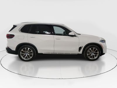 2025 BMW X5 - Photo 8