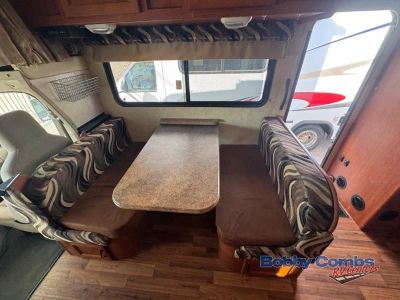 2013 Coachmen RV Freelander - Photo 19