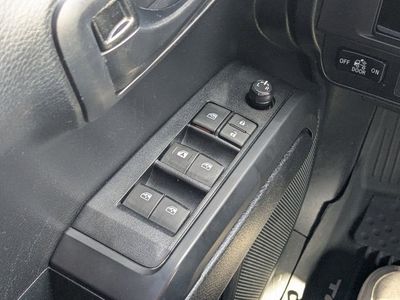 2019 Toyota Tacoma - Photo 17
