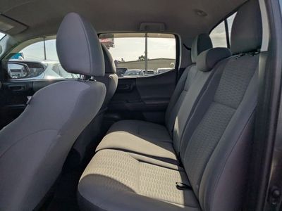 2019 Toyota Tacoma - Photo 10