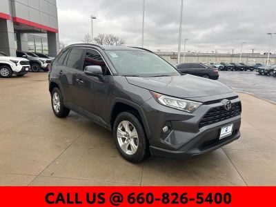 2021 Toyota RAV4 - Photo 3