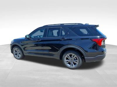 2026 Ford Explorer — side profile view
