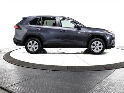 2024 Toyota RAV4 - Photo 12