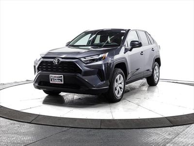 2024 Toyota RAV4 - Photo 3
