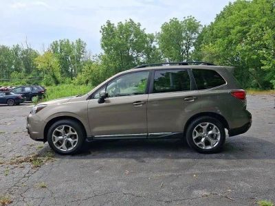 2018 Subaru Forester — detail view