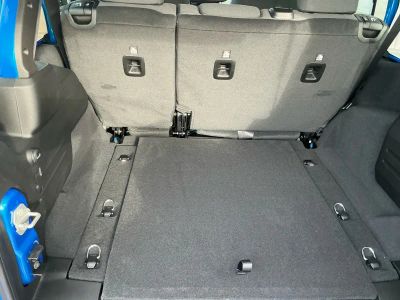 2026 Jeep Wrangler - Photo 18