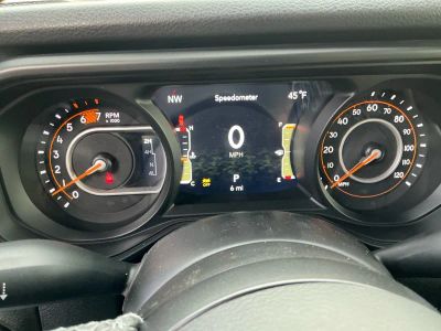 2026 Jeep Wrangler - Photo 11