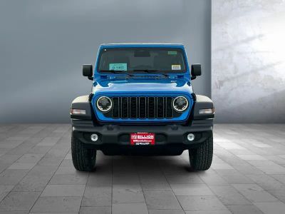 2026 Jeep Wrangler - Photo 2