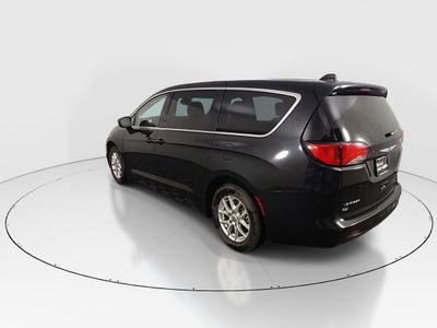 2023 Chrysler Voyager - Photo 5