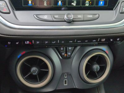 2023 Chevrolet Blazer - Photo 28