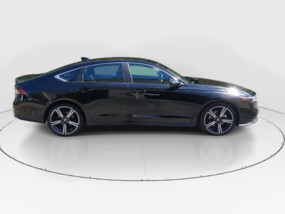 2024 Honda Accord Hybrid - Photo 8