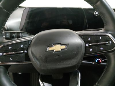 2025 Chevrolet Equinox - Photo 12