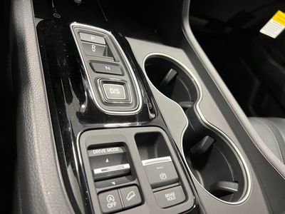 2025 Honda Pilot - Photo 17
