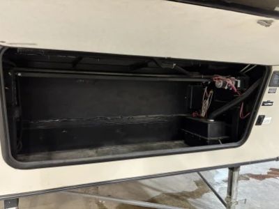 2015 Coachmen Chaparral X-Lite — photo 8 view