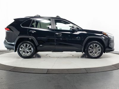 2023 Toyota RAV4 Hybrid - Photo 13
