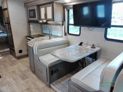 2023 Thor Motor Coach Quantum - Photo 43