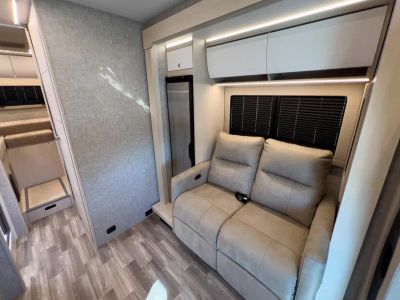 2026 Tiffin WAYFARER - Photo 7