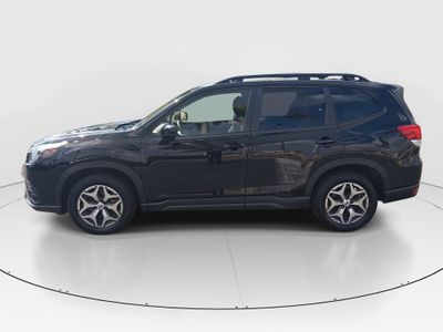 2023 Subaru Forester - Photo 4
